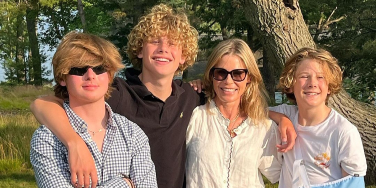 Julie Bowen's children